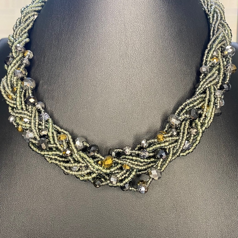 Ballet Seed Bead Necklace